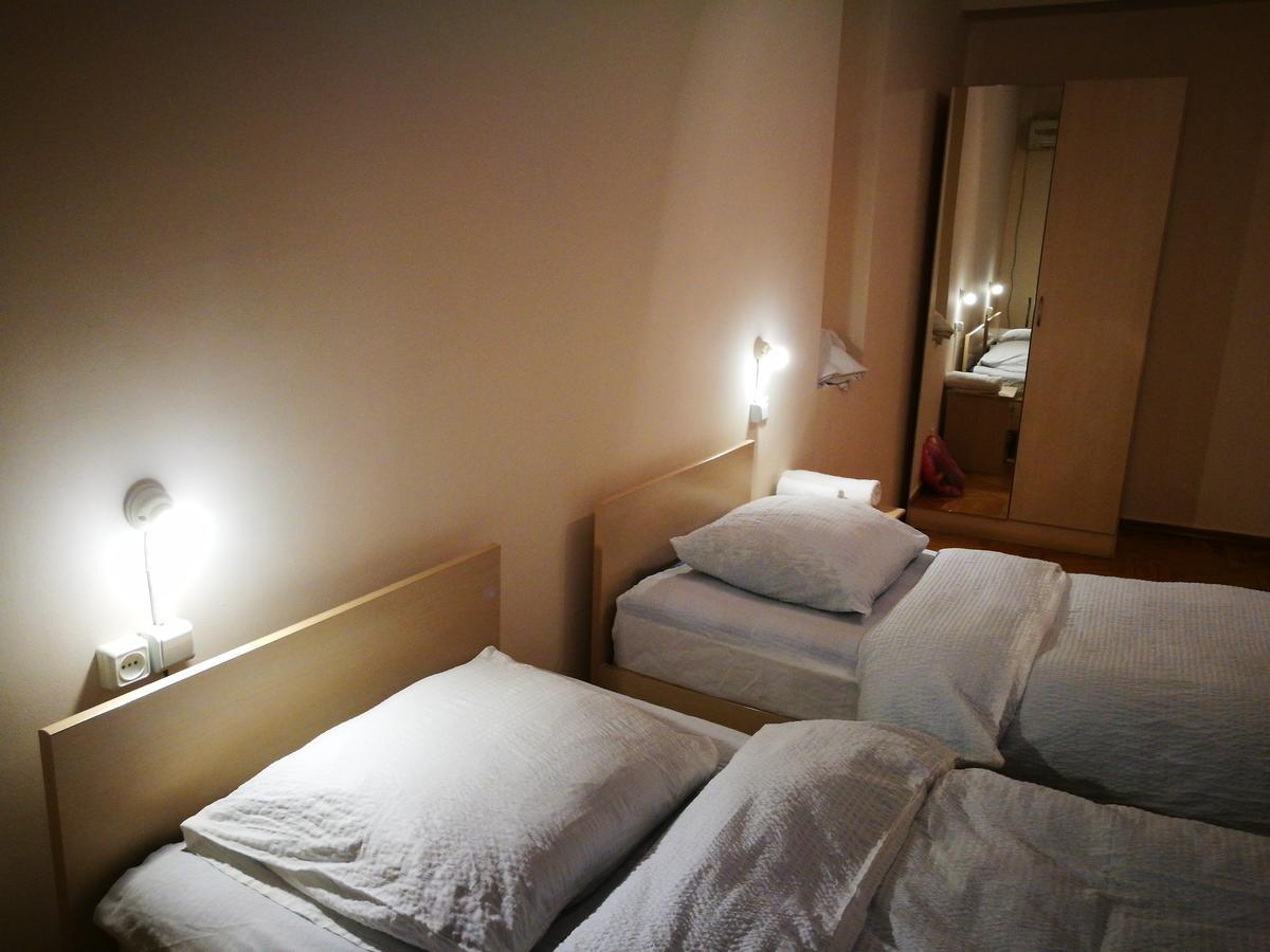 Hotel Salo Tbilisi Esterno foto