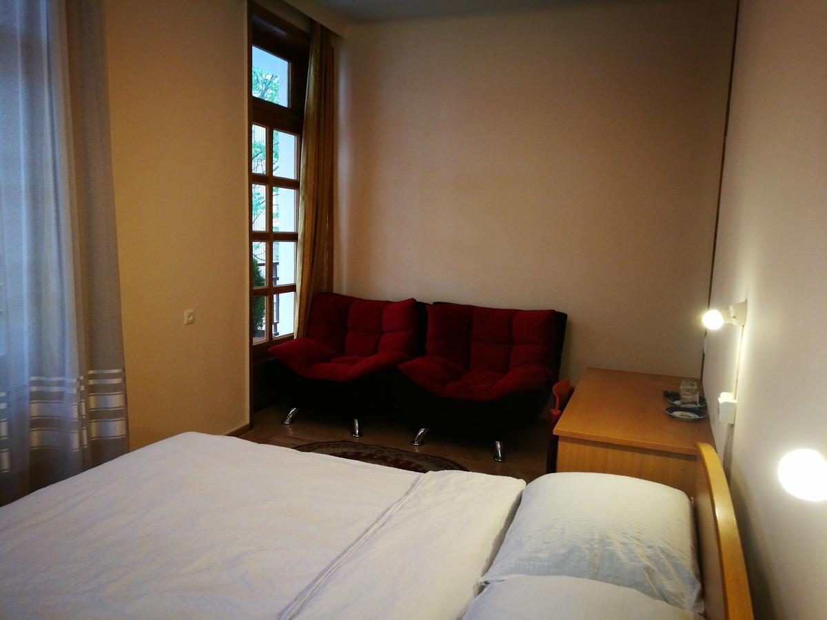 Hotel Salo Tbilisi Esterno foto